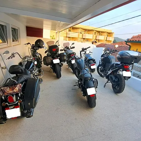 Ar E Sol ゲストハウス ギマランイス