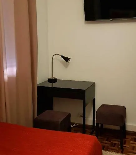 Ar E Sol بيت ضيافة *